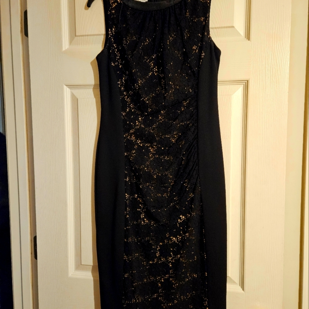 Dress - Picture 2 of 4